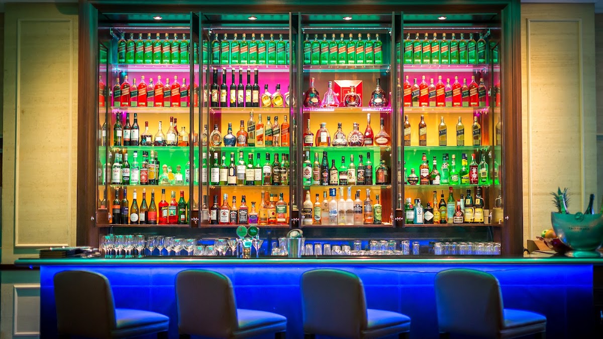 Le Bar