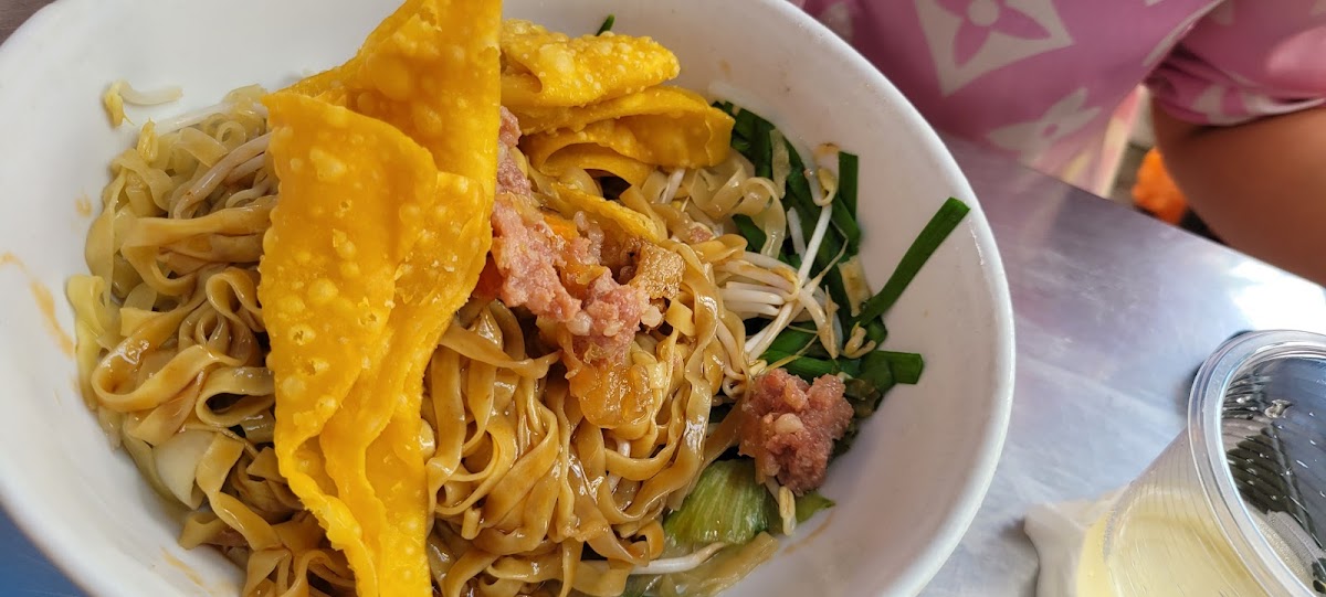 Hủ Tiếu, Mì Hoành Thánh