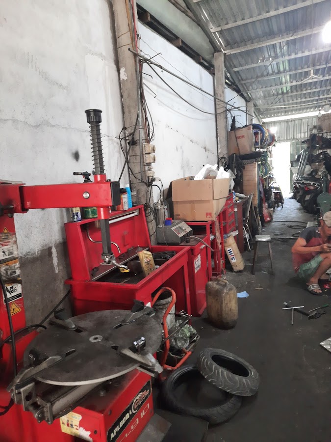 Sữa Rửa xe Hoàng Fi