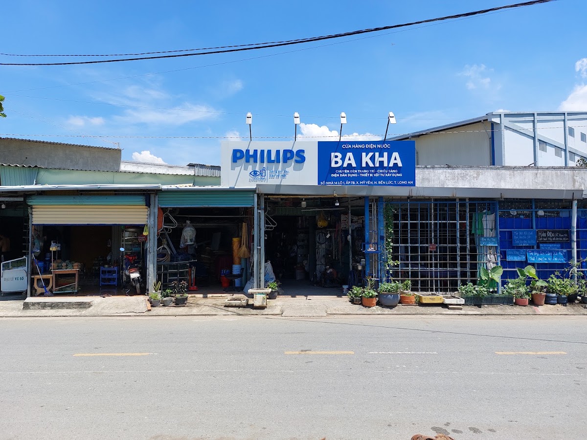 Cửa hàng tạp hóa Ba Kha