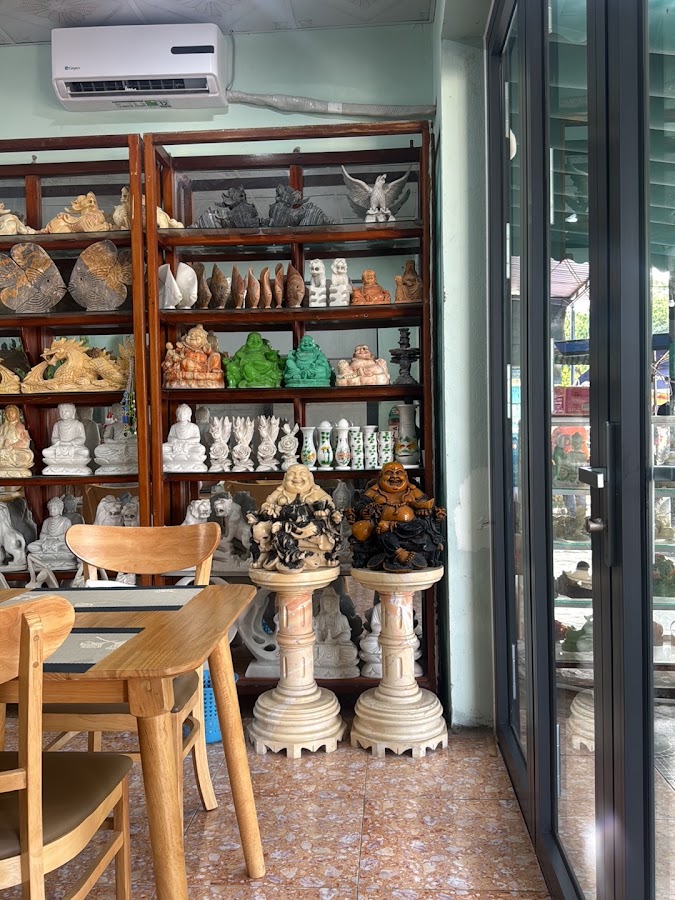 Zizi Food & Drink
