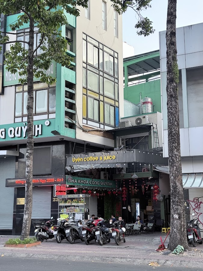 Uyen Coffee & Juice
