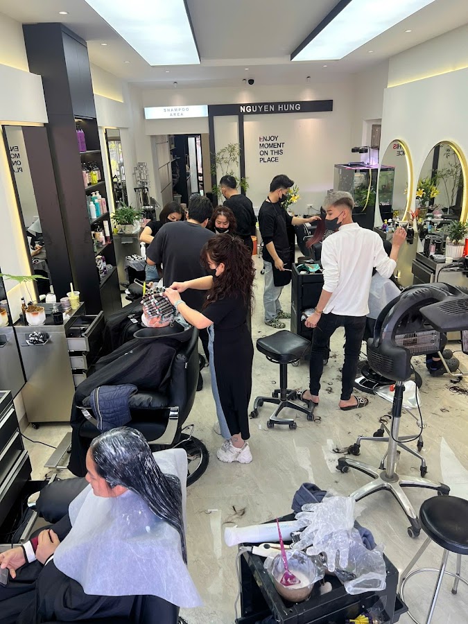 Nguyễn Hùng Hair Salon