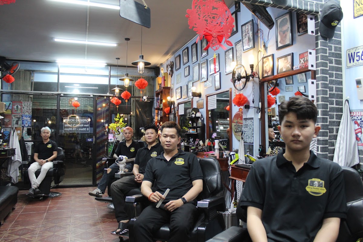Đông Barber shop