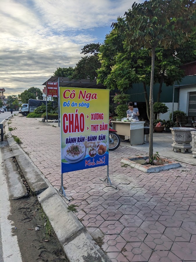 Cô Nga - đồ ăn sáng