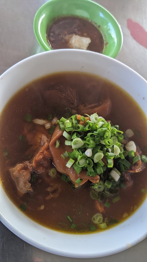 Khiêm Hủ Tiếu Dê