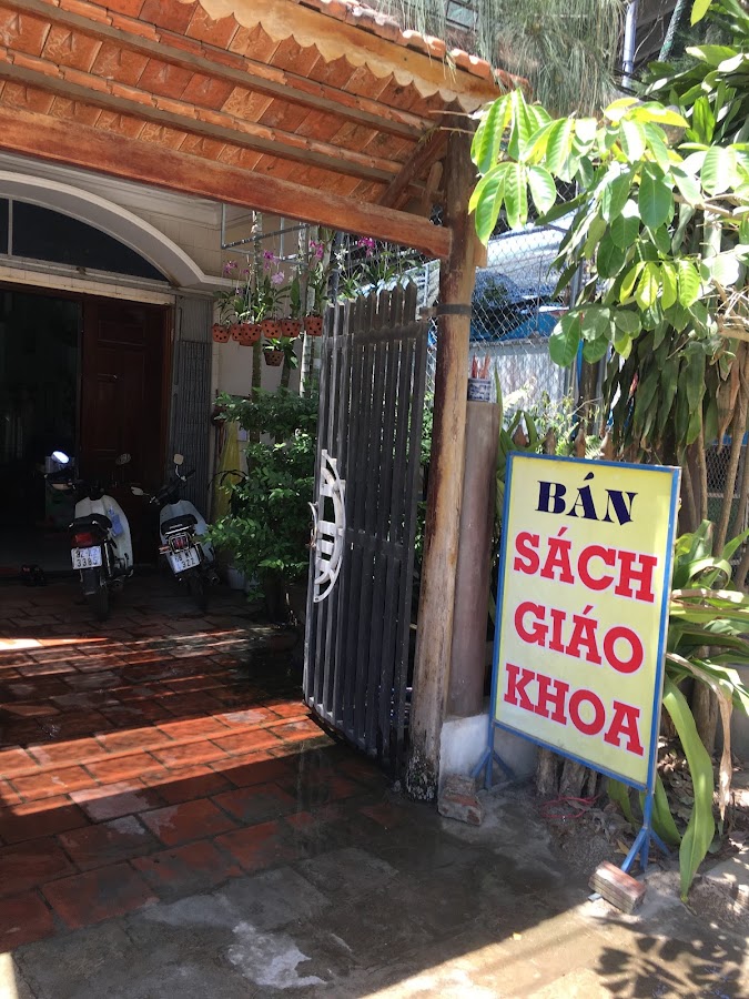 Sách giáo khoa Thanh Thủy