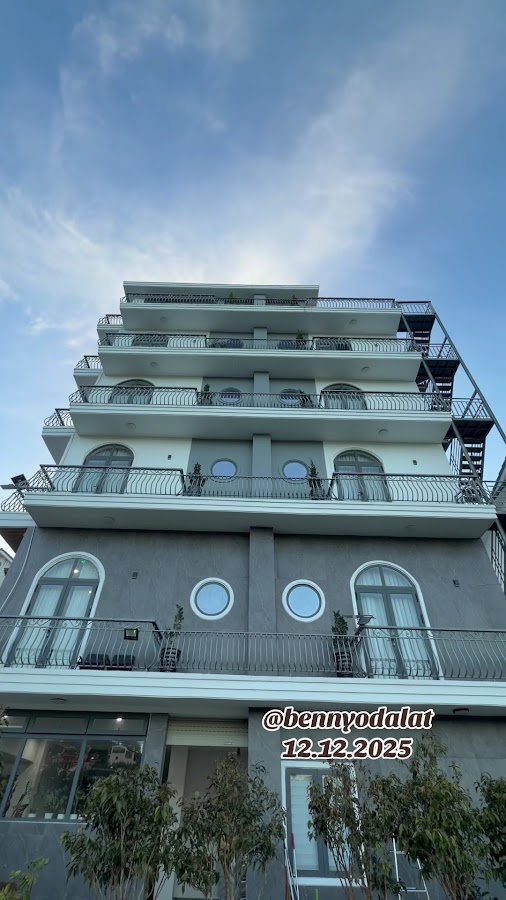 Benny villa and hotel