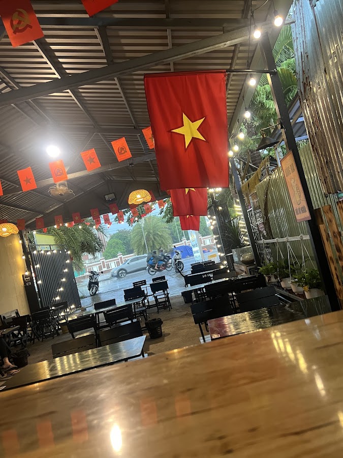 Tiệm ốc Không Tên