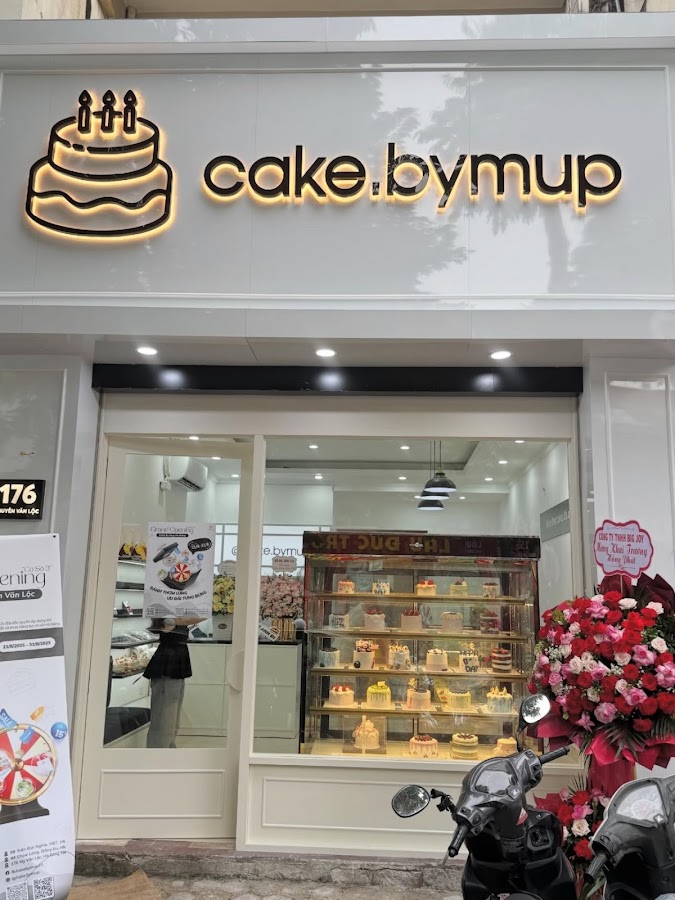 Cake by Mup Nguyễn Văn Lộc