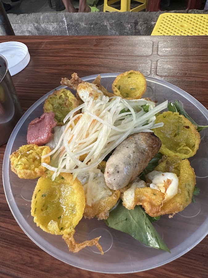 Mai Bánh Căn