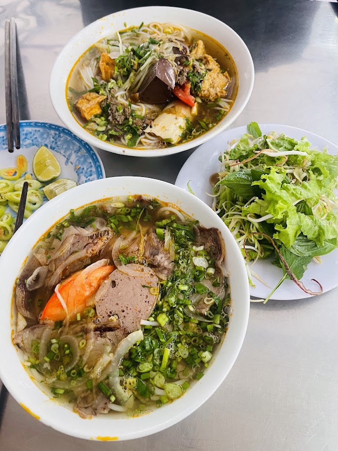 Bún Bò O Xuyến