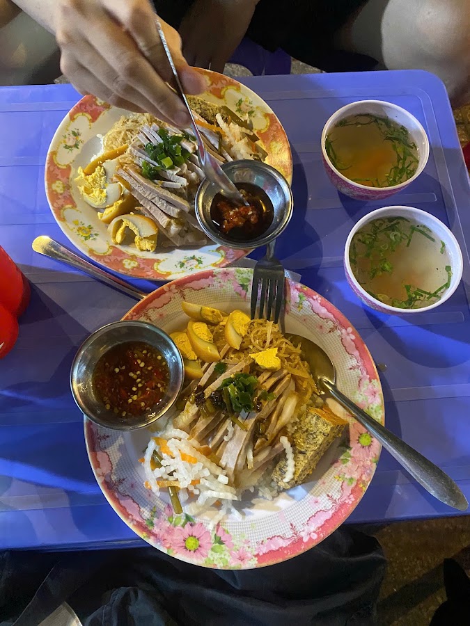 Cơm tấm Long Xuyên Cô Tiên