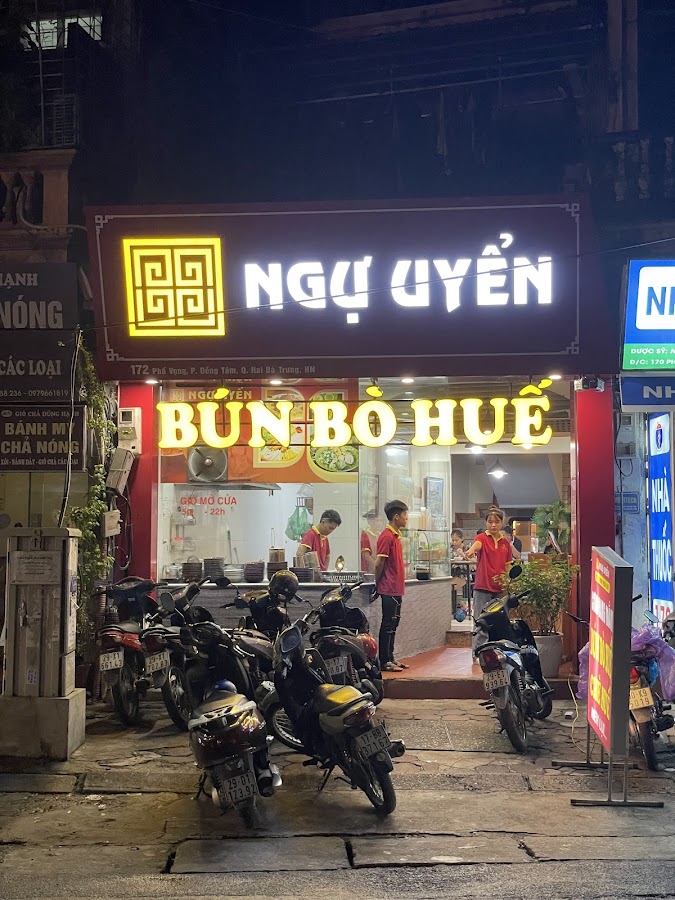 BÚN BÒ HUẾ NGỰ UYỂN 172 PHỐ VỌNG