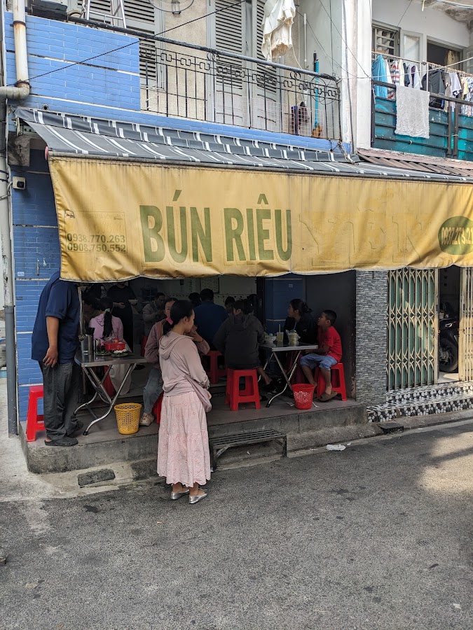 Bún Riêu Yến