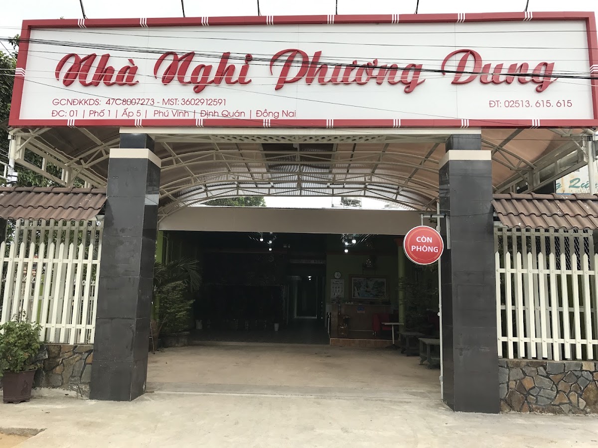 Nhà nghỉ Phương Dung