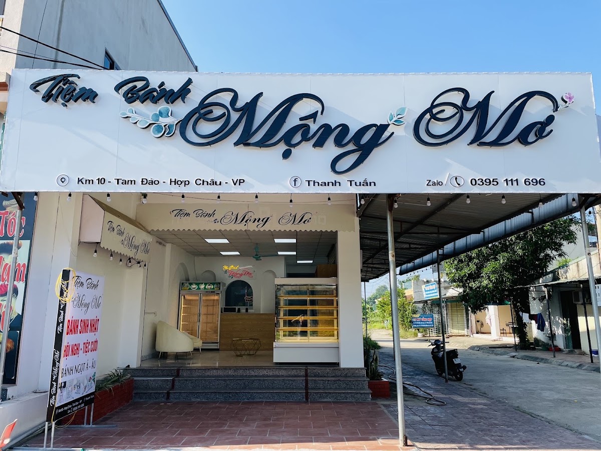 Tiệm Bánh Mộng Mơ