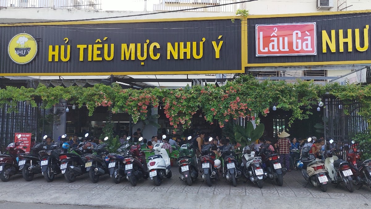 Hủ Tiếu Mực Như Ý - Nguyễn Sơn
