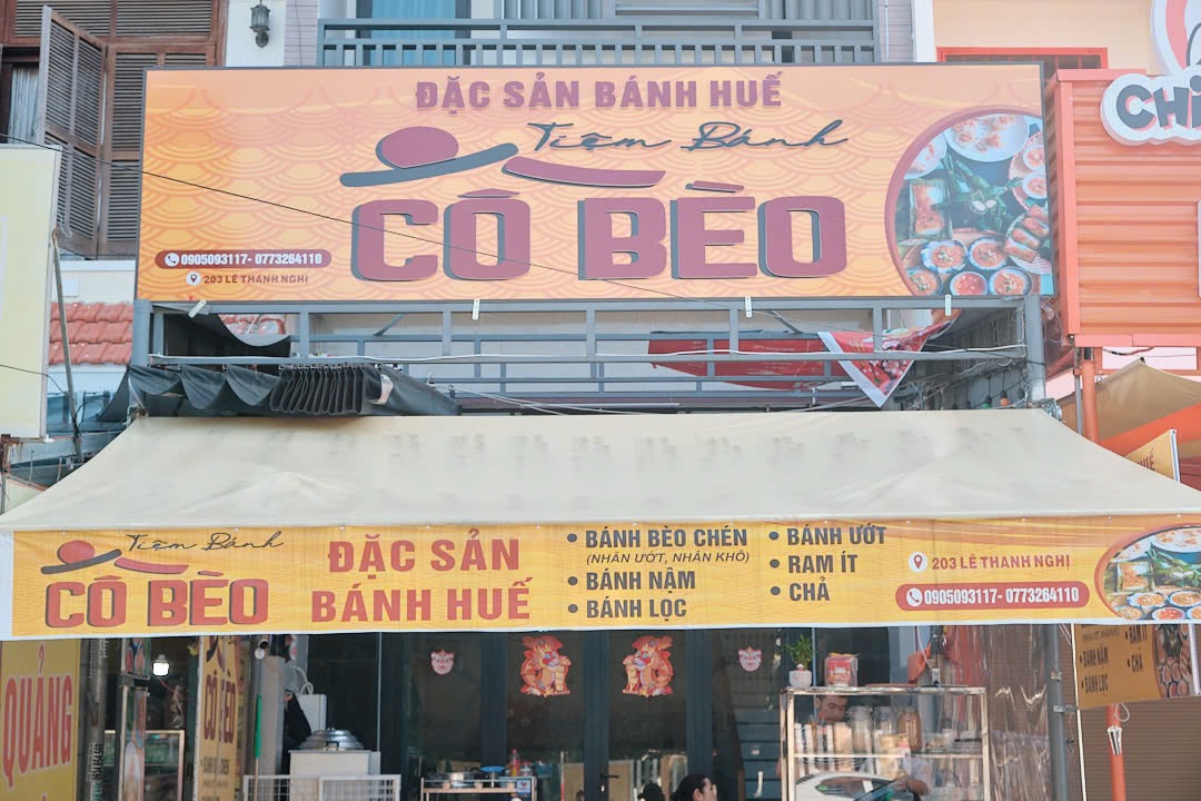 Tiệm Bánh Cô Bèo
