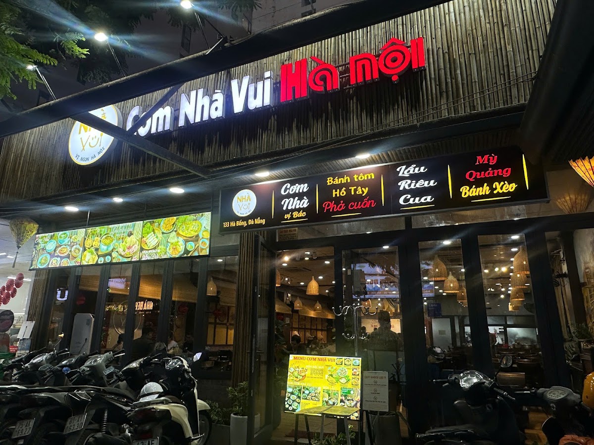 Cơm Nhà Vui