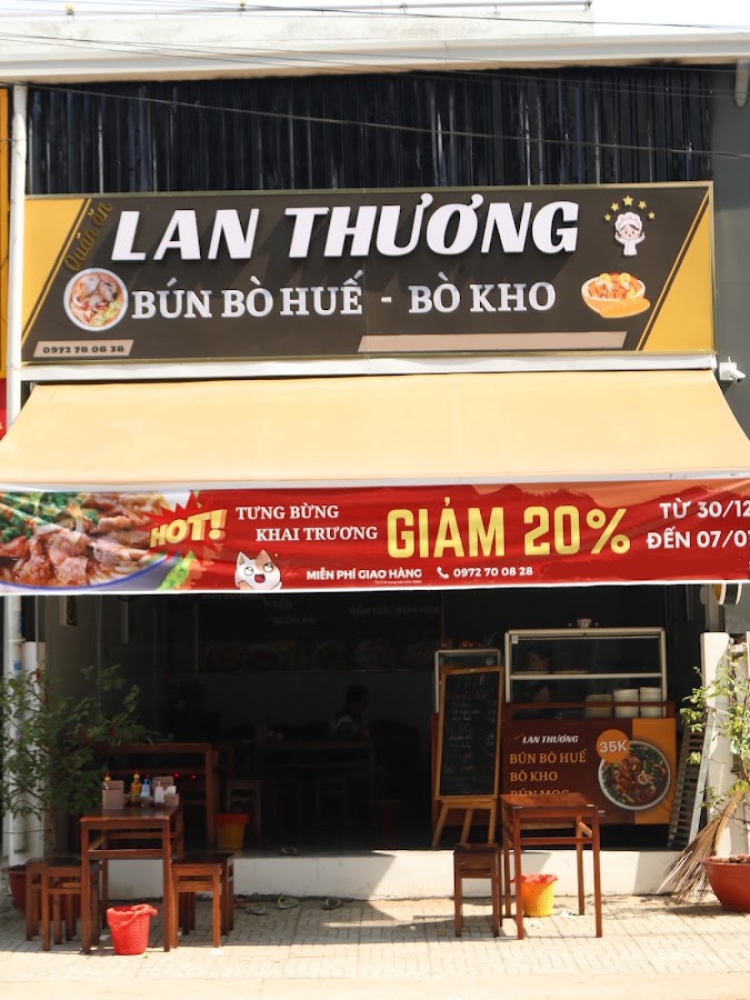 Bún bò huế Lan Thương