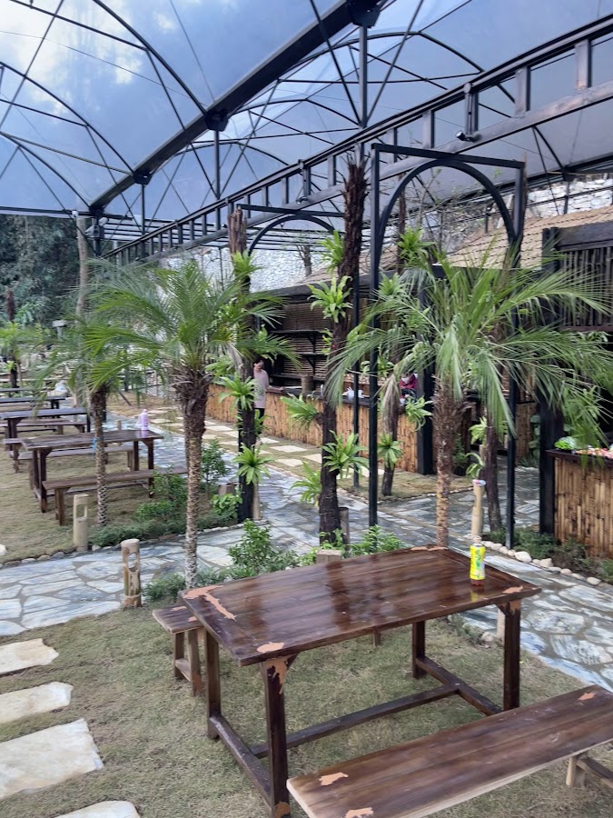 May Garden - Vườn Trên Mây