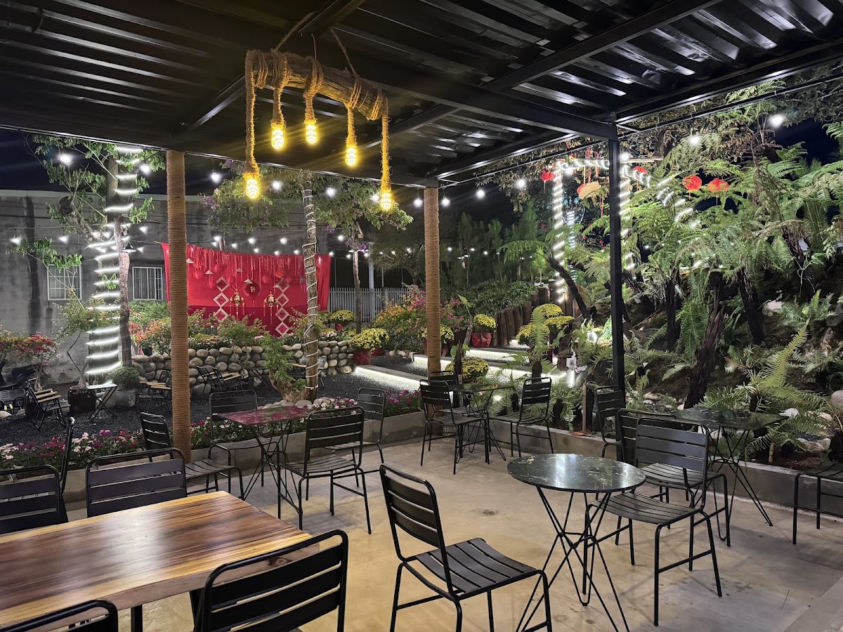 Cafe TH Bistro Long Thành