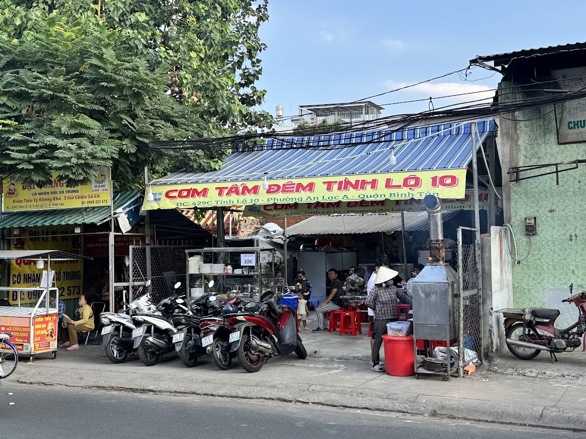 Cơm Tấm Đêm Tỉnh Lộ 10