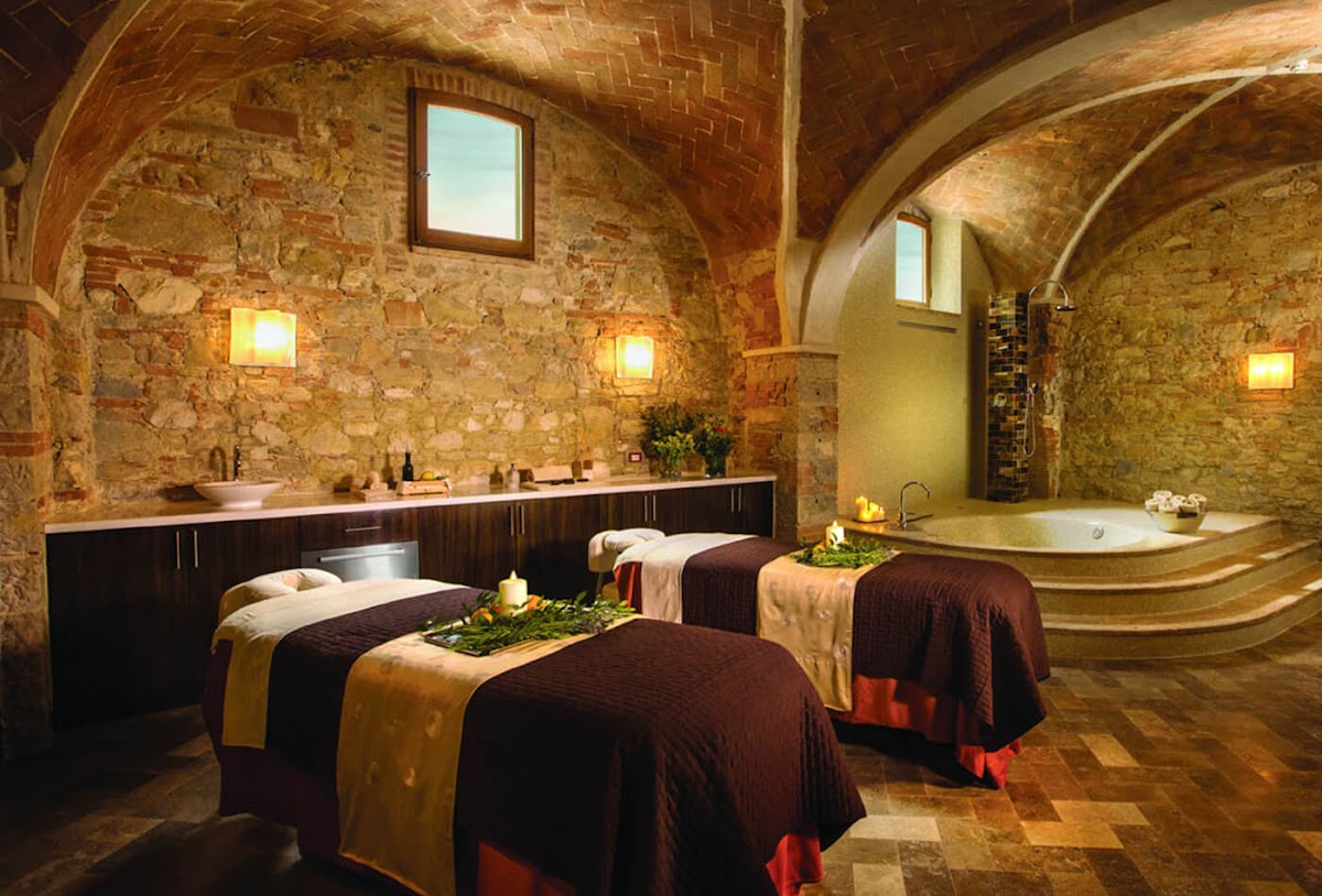 Body Spa with Happy ending Spa with body to body spa in hsr layout Bangalore
