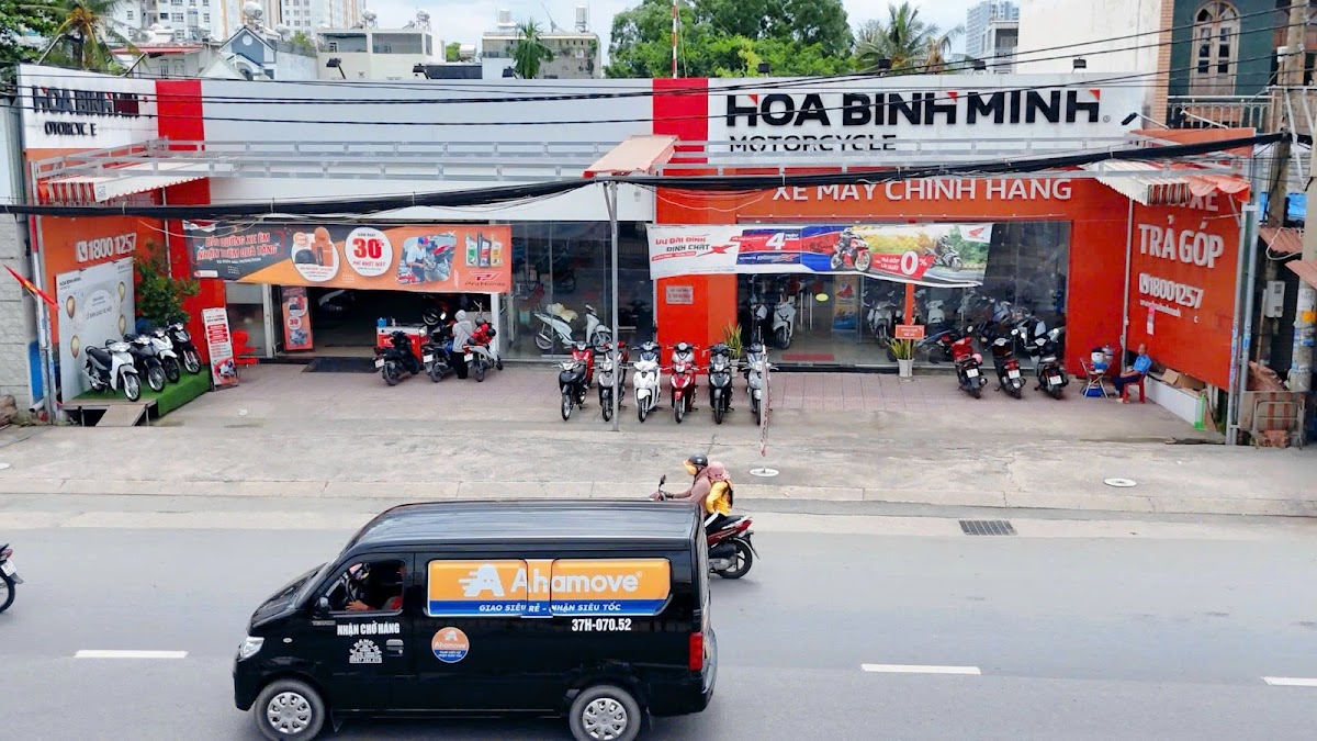 Xe máy Hòa Bình Minh Quốc lộ 13