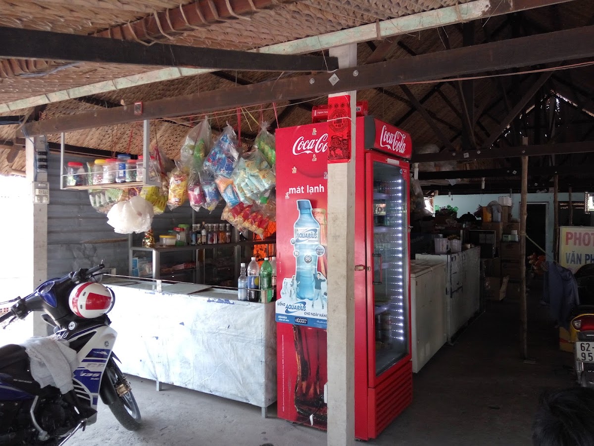 Tạp Hoá Hoàng Nhựt