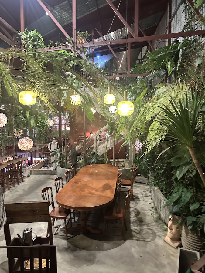 Indoor Coffee & Bistro