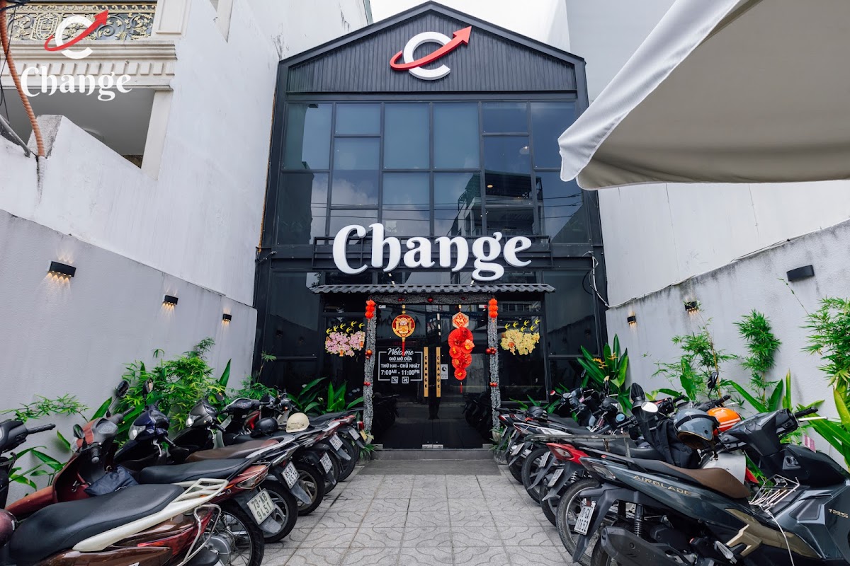 CHANGE COFFEE & TEA HOUSE