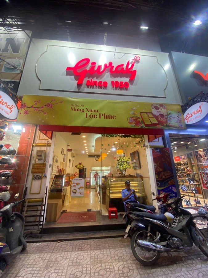 Givral Bakery - Nguyễn Ảnh Thủ _ Q.12