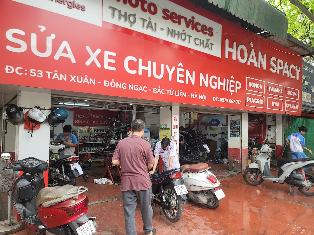 Hoàn Spacy