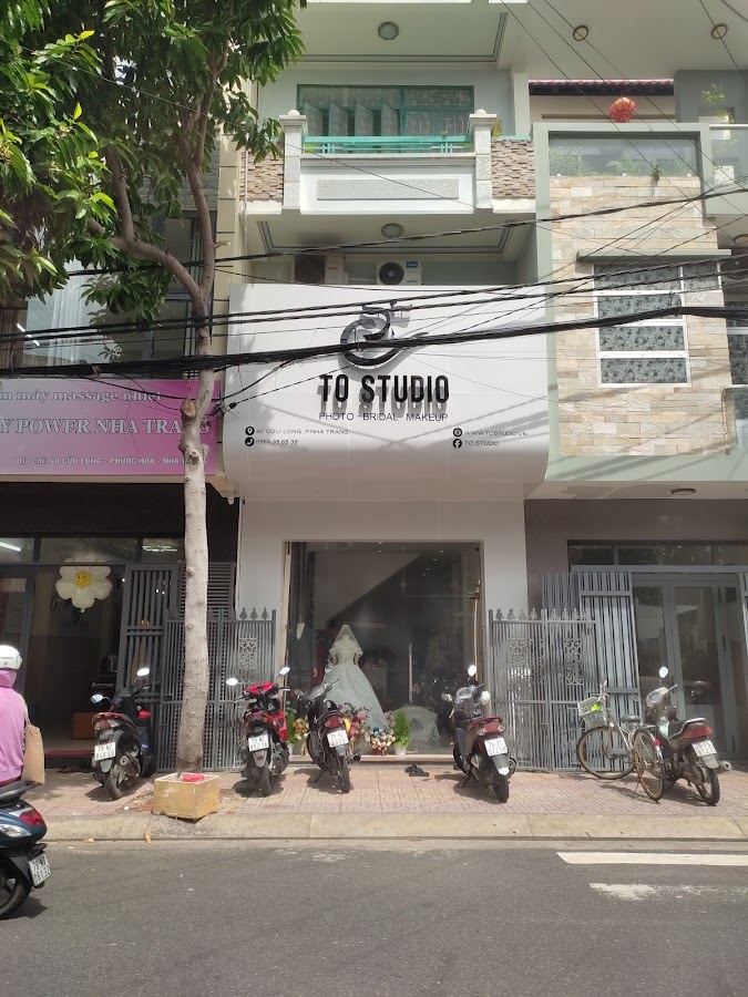 To Studio