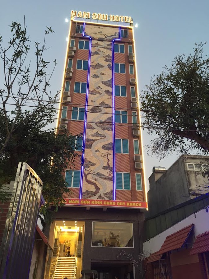 Khách Sạn Nam Sơn