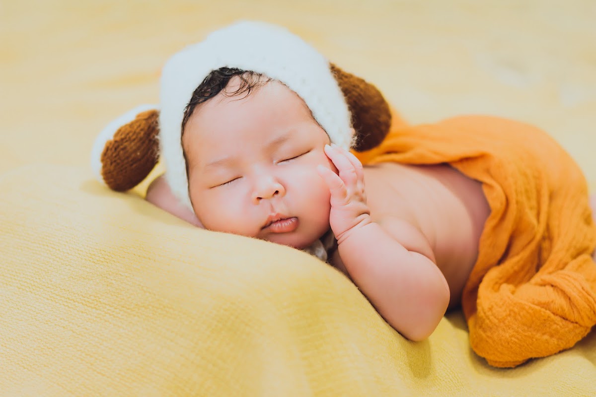 Tiệm ảnh newborn Nhà Roll