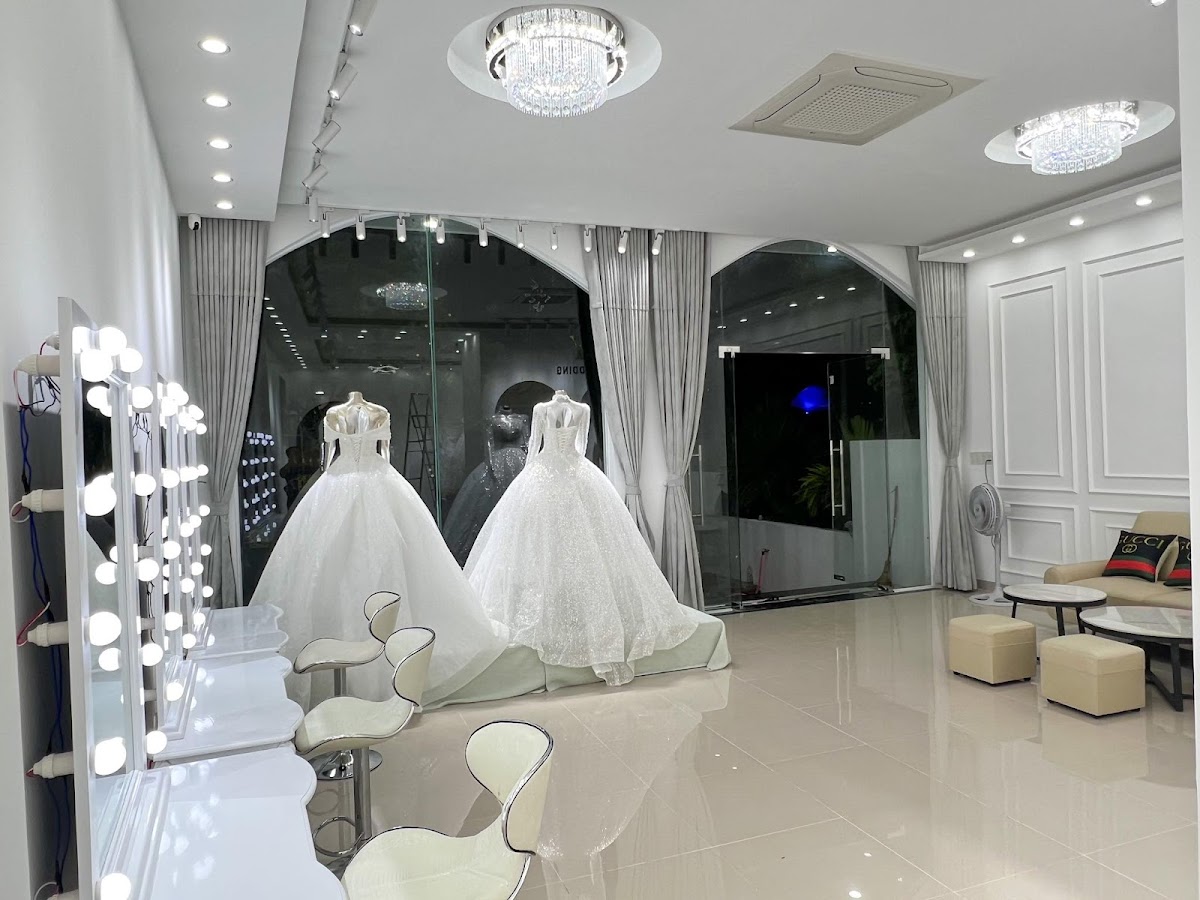 JOLY Wedding -Chụp ảnh cưới đẹp tại Huế - Chuyên trang điểm cô dâu, cho thuê váy cưới đẹp tại huế