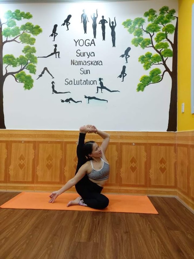 Shine Yoga by Hao