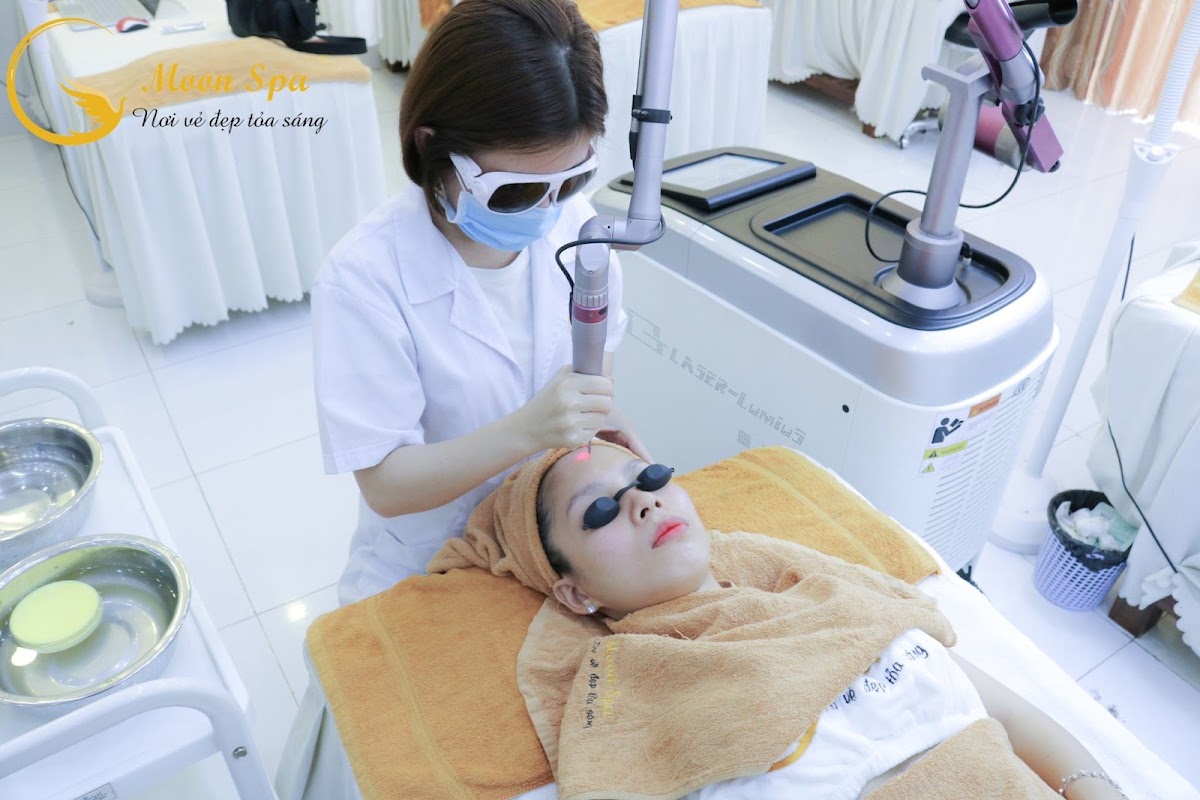 Moon spa Cần Giuộc - Điều trị công nghệ cao