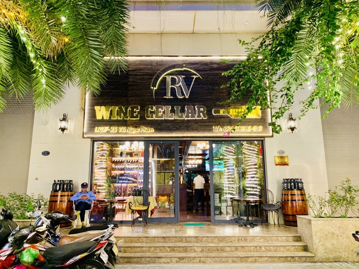 RV WINE CELLAR & RESTAURANT