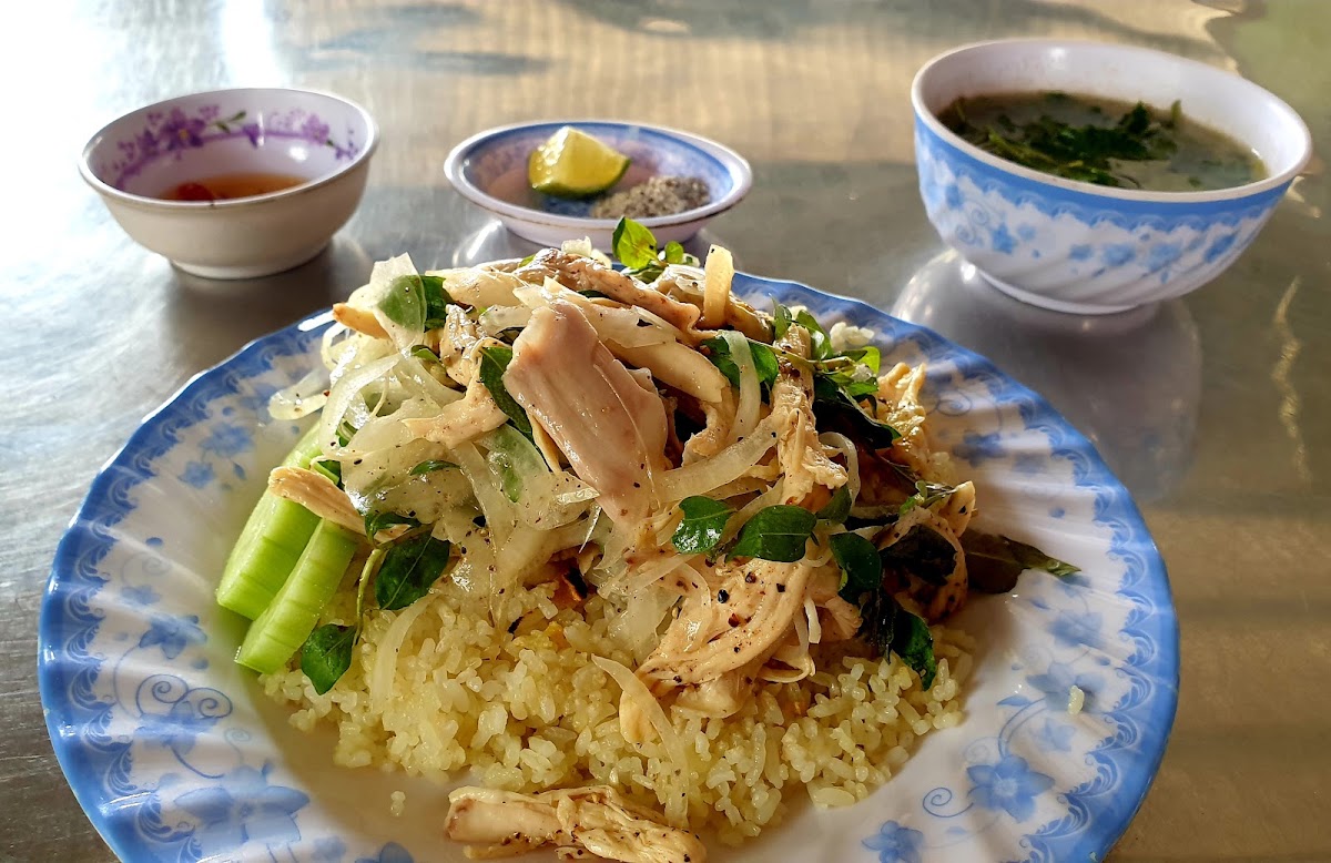 CƠM GÀ TÂM