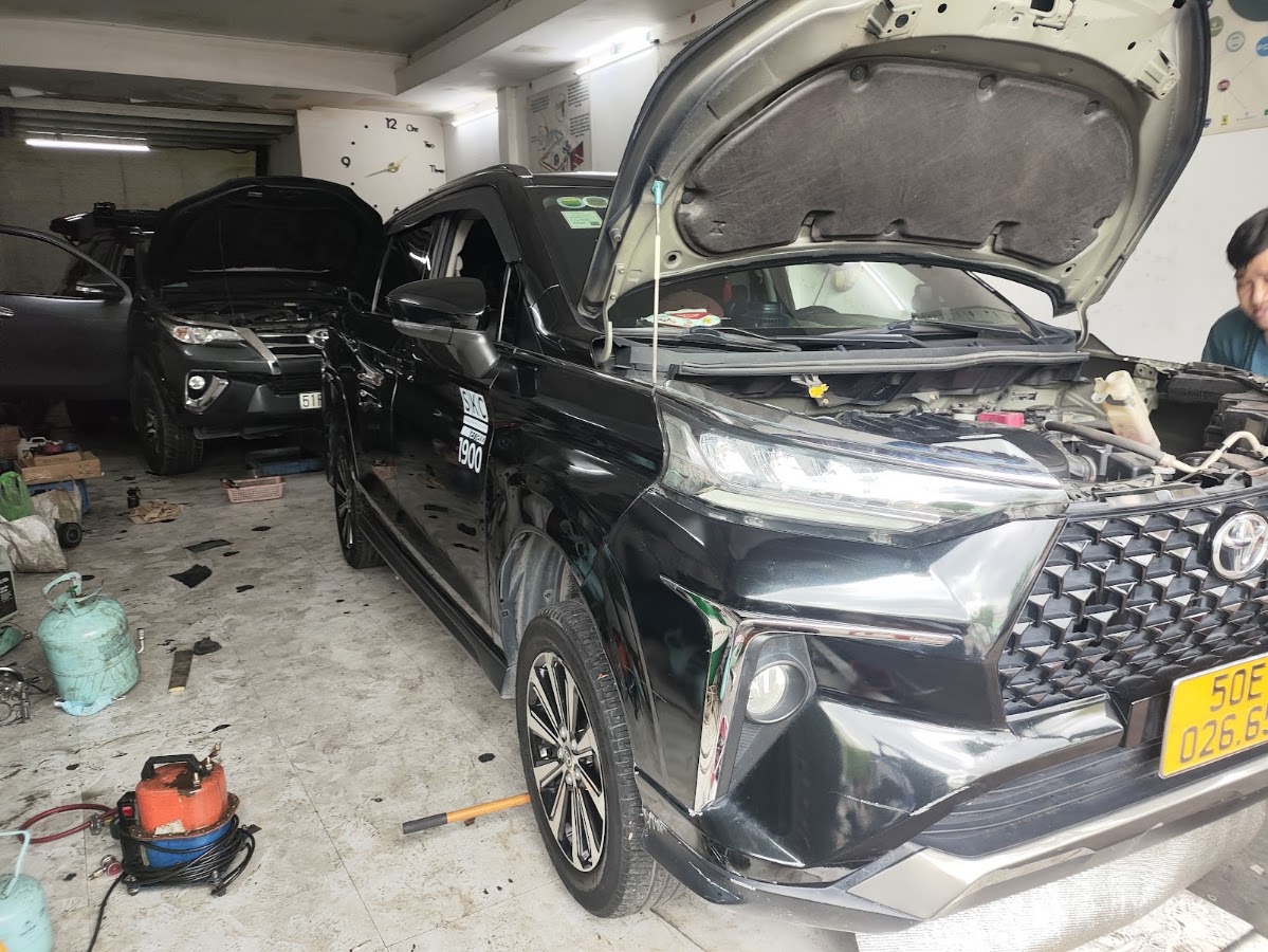 Máy Lạnh Ôtô Đại Phú Sỹ