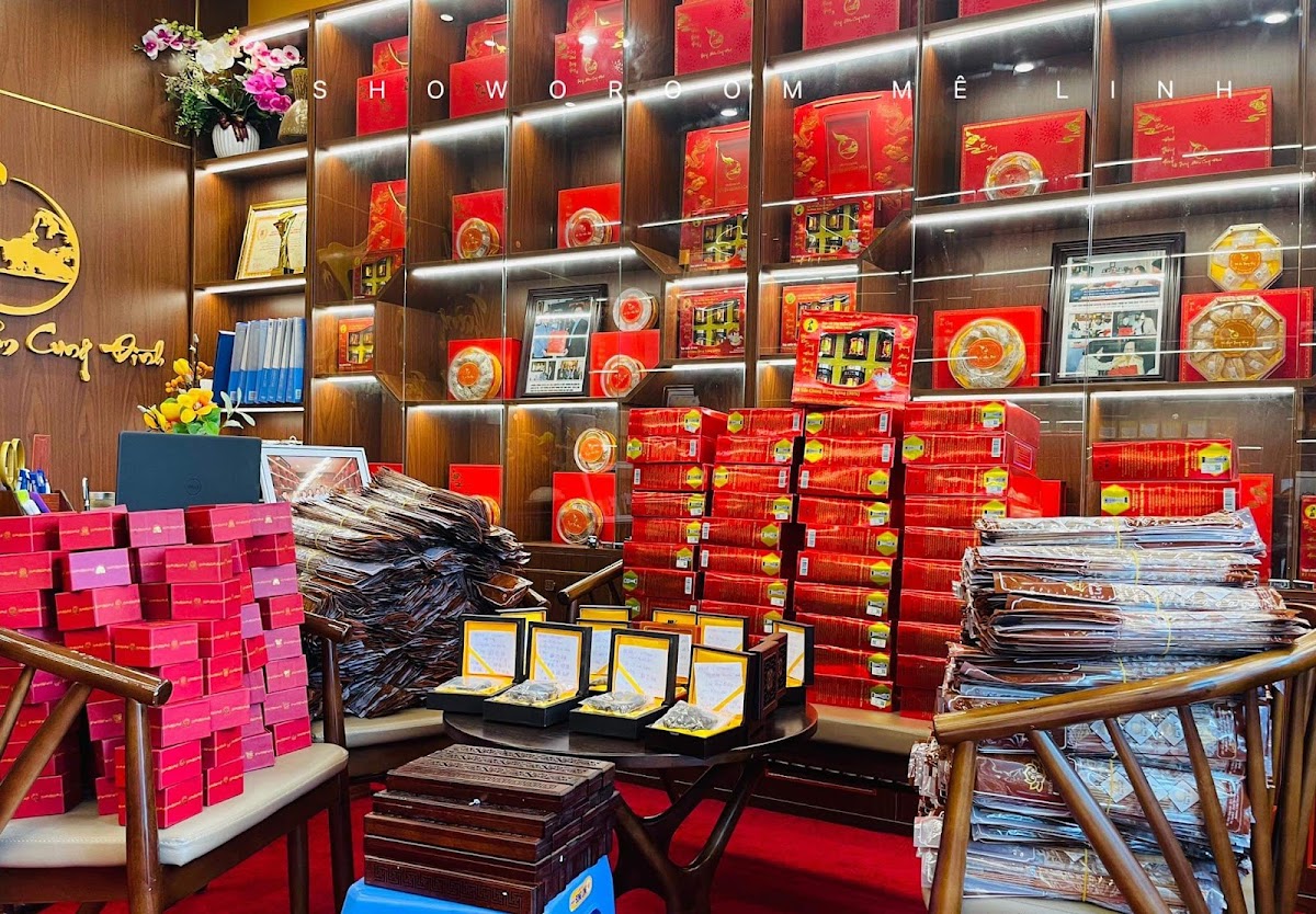 YẾN SÀO CUNG ĐÌNH THƯỢNG HOÀNG 3