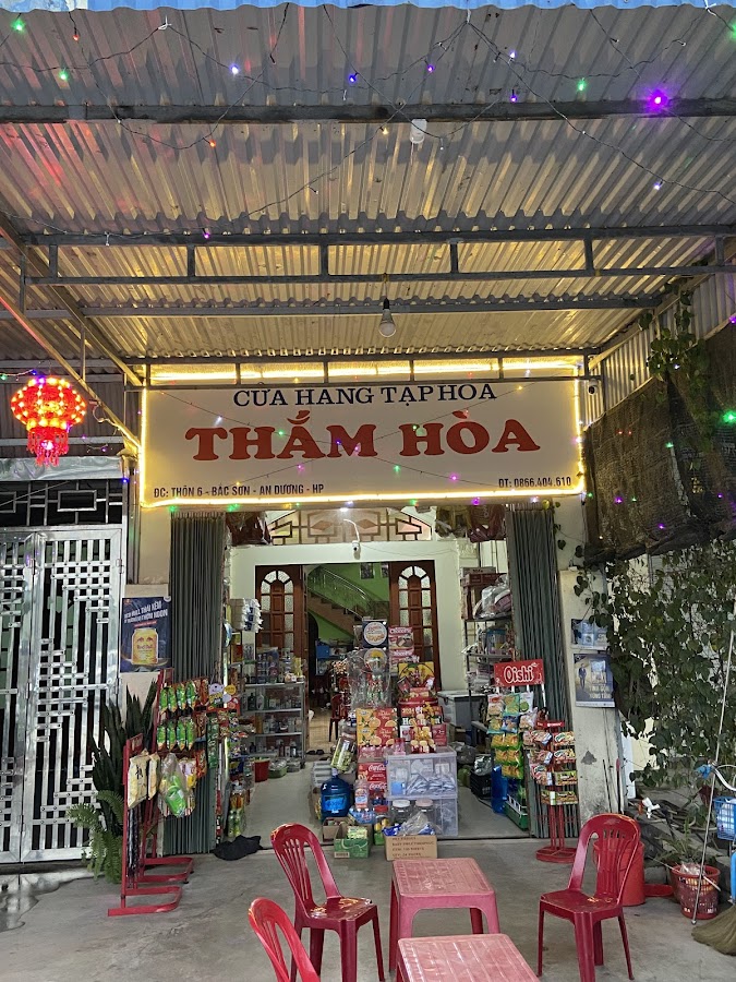 Cửa Hàng Tạp Hoá Thắm Hoà