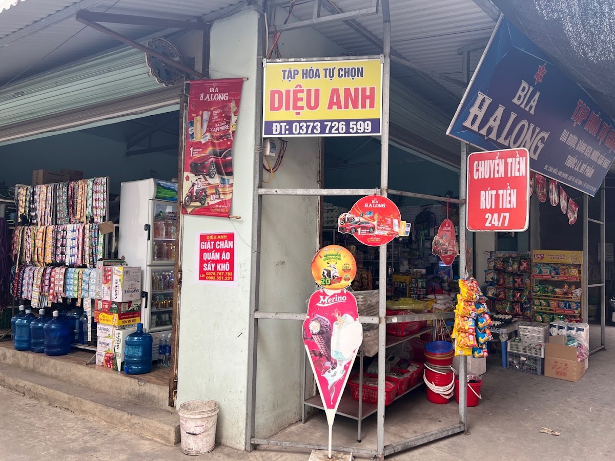 Cửa hàng tạp hóa Ánh Dương